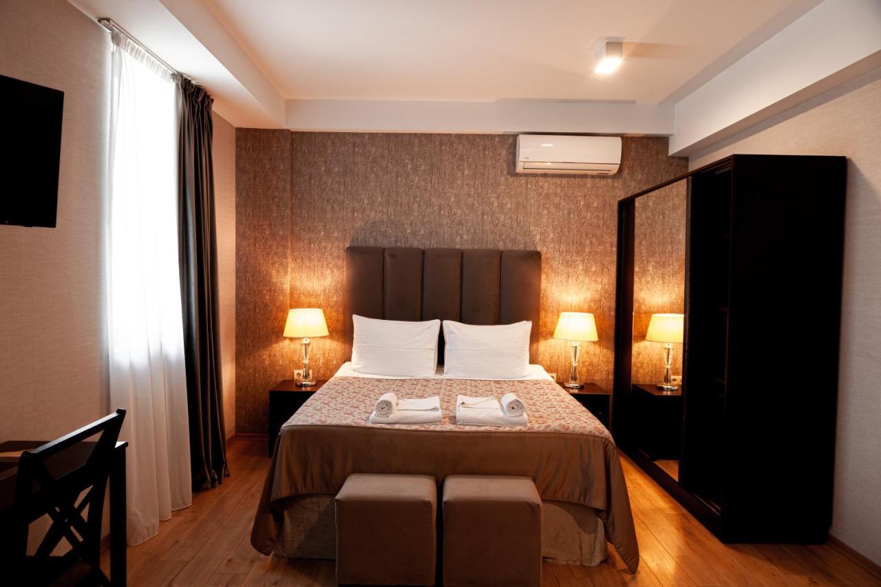 Hotel Winoterra Tbilisi Exterior photo