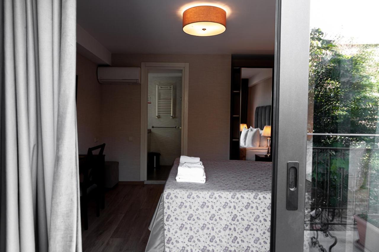 Hotel Winoterra Tbilisi Exterior photo